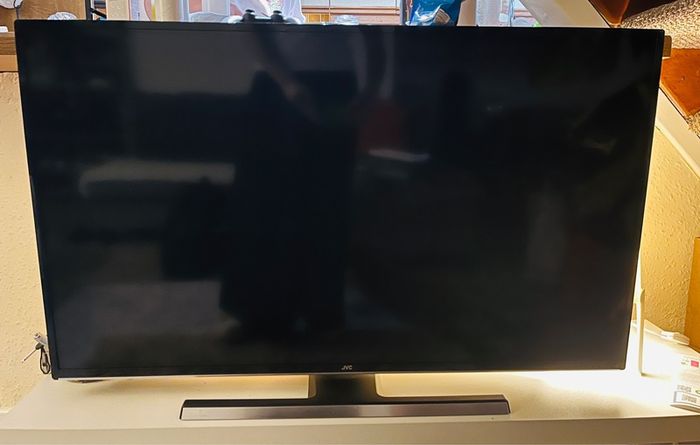Tv - 40" Smart Fire TV