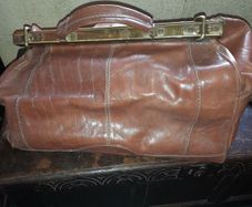 Vintage Leather Doctors Bag