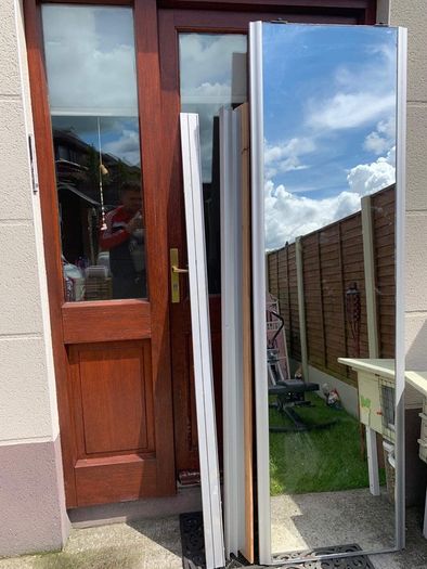 sliding door with mirror