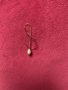 Pearl drop earring