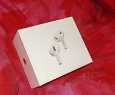 NEW Airpods Pro 3