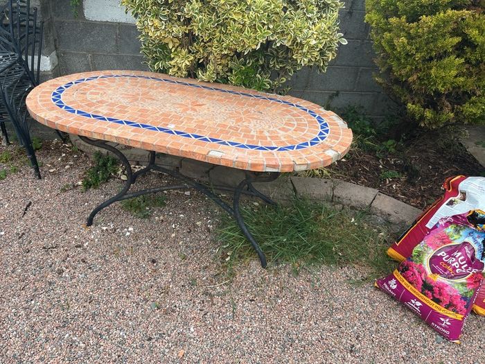Patio table and 5 chairs