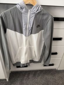 boys nike tracksuit