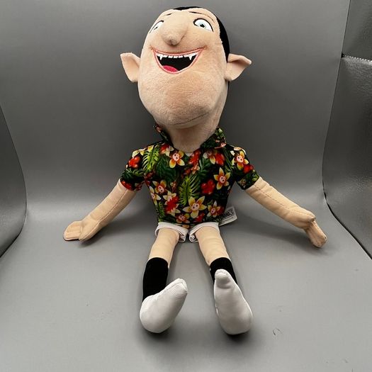 Hotel Transylvania 3 Dracula In Shorts Hawaiian Shirt Vampire Soft Plush Toy 16"