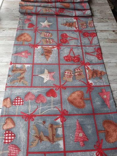 Christmas Table  Runner