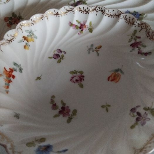 Antique Cups Hermann Ohme Porcelain Cups And Saucers