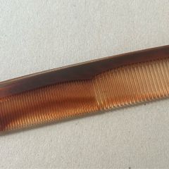 Comb