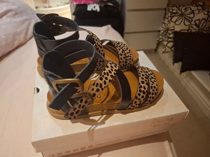 Blowfish malibu sandals
