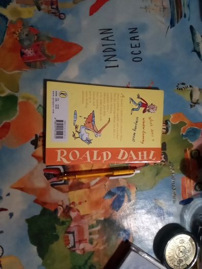 The giraffe and the pelly and me by Roald Dahl