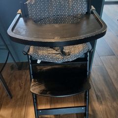 safety first High chair - black