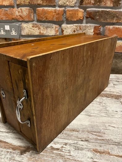 vintage cash register