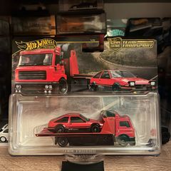 hot wheels  Toyota AE86 team transport