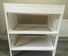 Baby changing table