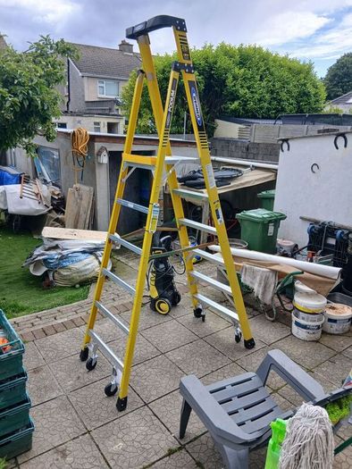 werner fiberglass stepladder