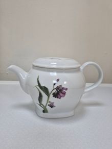 Fine Porcelain John Hinde Teapot