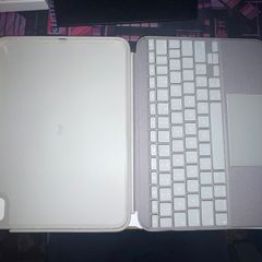 Logitech Combo Touch, Detachable iPad Keyboard Case (10th gen and A16)