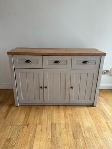 Sideboard