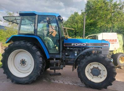 Newholland 7840