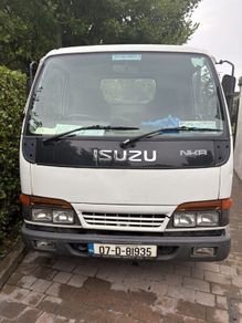 Isuzu NKR truck 2007