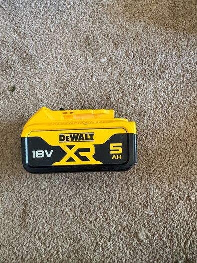 dewalt 3 piece kit with 3 batteries
