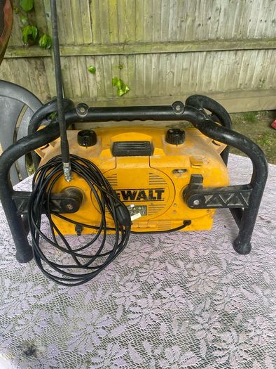 dewalt