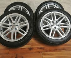 18" Genuine alloys Audi A6 S-Line ( Like New)