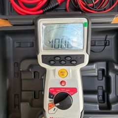 Megger MIT410/2 Digital insulation tester