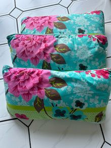 Cushions x3