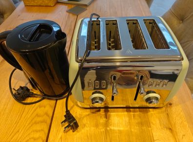 Kettle and toaster