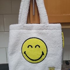 Fluffy Smiley World Shoulder Bag