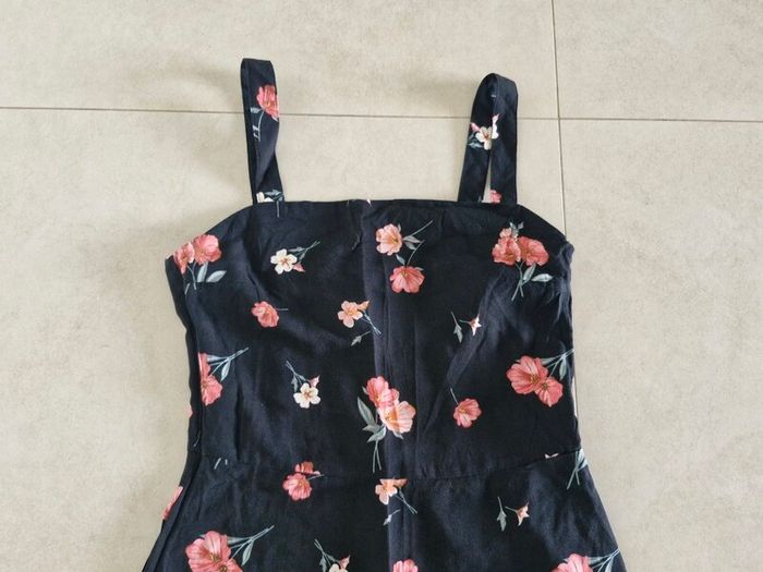 H&M Summer Dress Black. 10/38