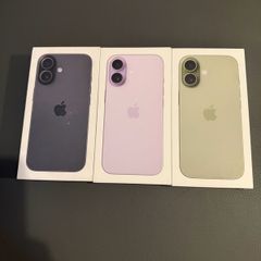 iPhone 17,256GB ALL COLOURS AVAILABLE Brand New Sealed Unlocked 1 year Apple Warranty Free Screen Protector and Phone Cover RECEIPT