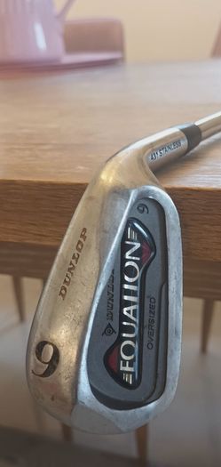 9 Iron Dunlop