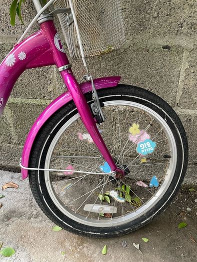 Pink kids bike