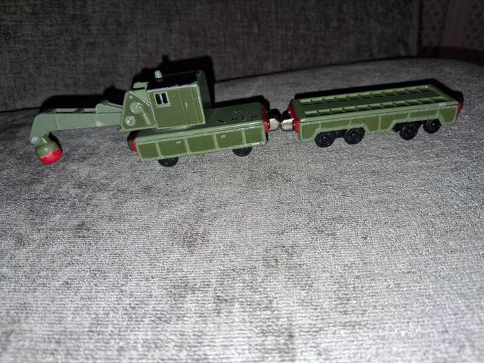 x10 Bundle - Thomas Tank Engines Friends - Diecast Metal Magnetic Take N Play Train Engines