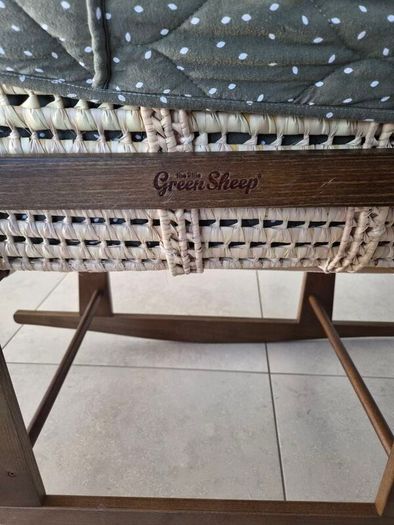 Little Green Sheep Moses Basket and Rocking Stand