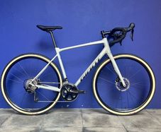 105, Giant contend ar
