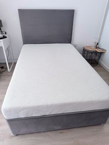 small double bed with mattress