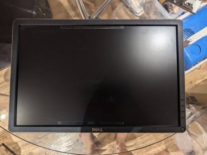 Dell P2016 monitor / screen, monitor holder and cables
