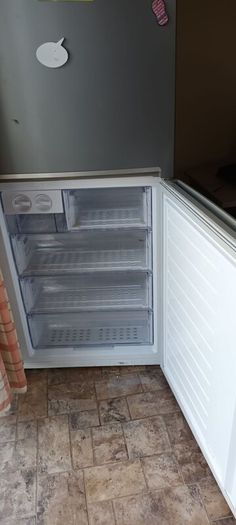 Fridge and freezer