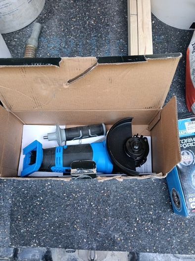 Draper stormforce grinder and charger
