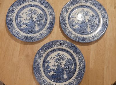 Ironstone England Willow Plates x 3