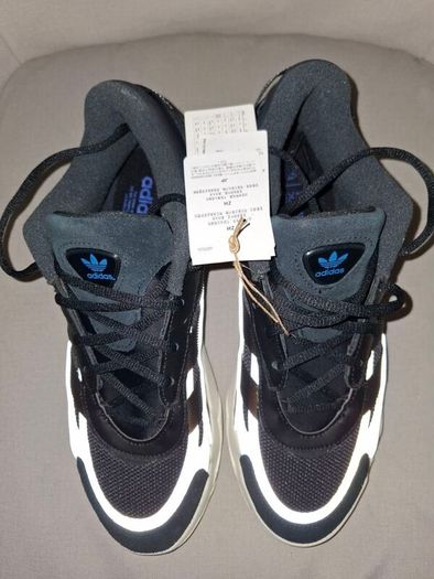 adidas originals Niteball II trainers/ size UK 10