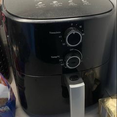 Brown Thomas Brand Servis black 5 litre air fryer IN PERFECT CONDITION