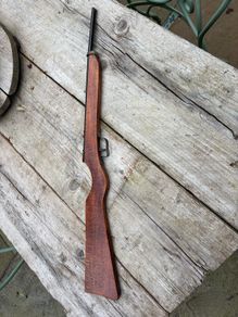 Vintage TOY RIFLE 1950 s. 64 cms