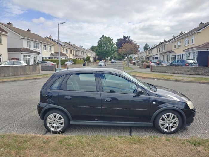 2006 Opel Corsa