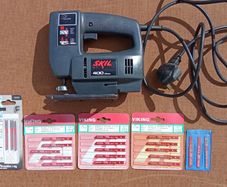 Skil Saw Jigsaw 400W + 21 Blades