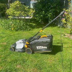 Electric Lawnmower