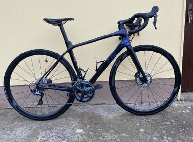 Liv Langma carbon road bike (priced to sell)