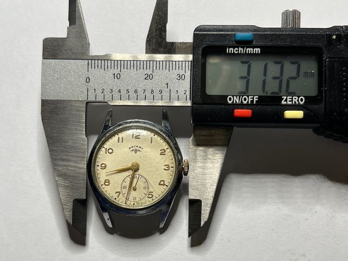 Rotary vintage hand winding watch NOT WORKING